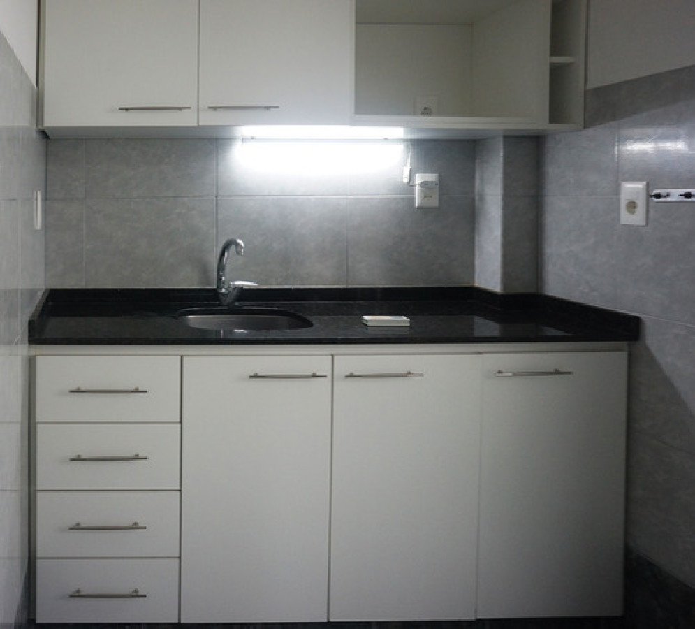 Apartamento ID.4058 - IMPERDIBLE! HERMOSO APTO EN BARRIO SUR 1 DORMITORIO CON ESTUFA A LEÑA!