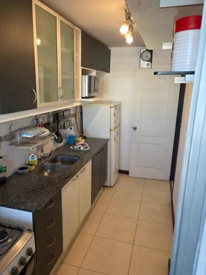 Apartamento ID.10916 - Lindo Apartamento De 2 Dormitorios Con Cochera