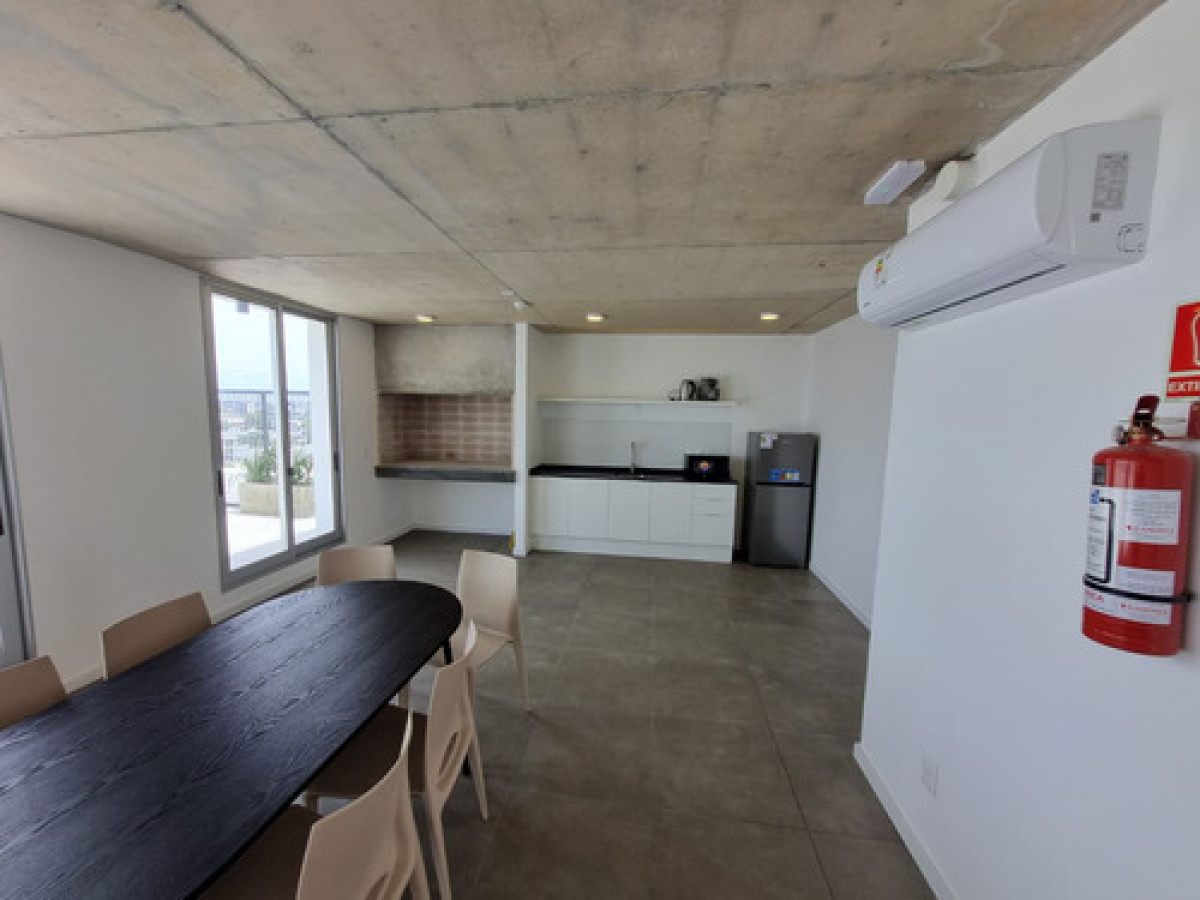 Apartamento ID.11557 - Alquiler Apartamento 1 Dormitorio Con Cochera  En La Blanqueada