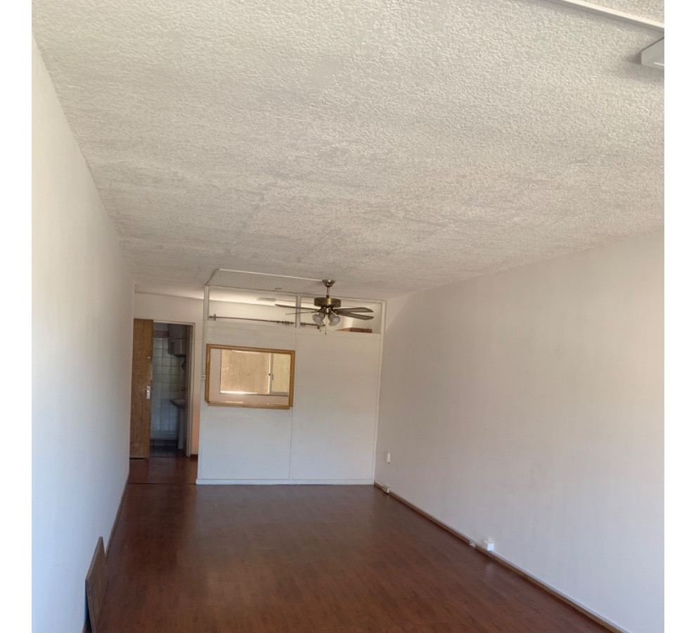 Apartamento ID.8441 - Alquiler De Monoambiente Dividido En Cordón