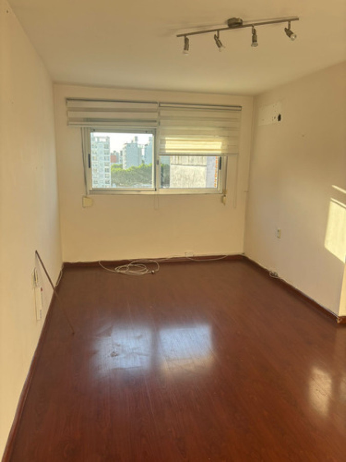 Apartamento ID.11577 - Alquiler de apartamento 3 dormitorios Centro