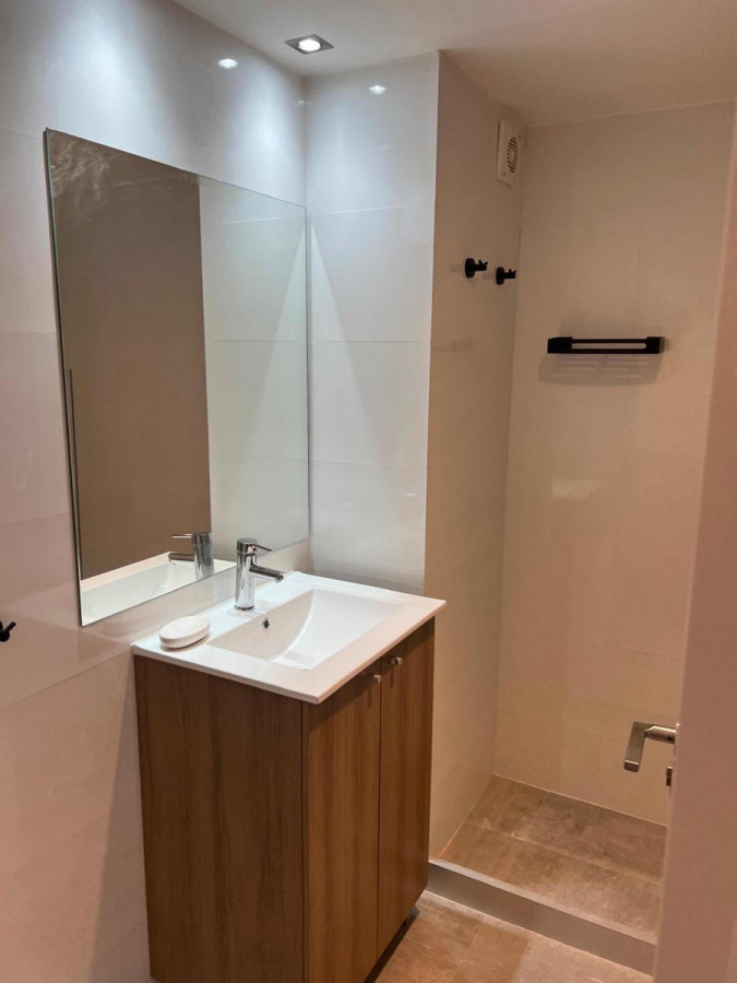 Apartamento ID.4680 - Venta Renta Apartamento 2 Dormitorios Terraza Cordón Garage