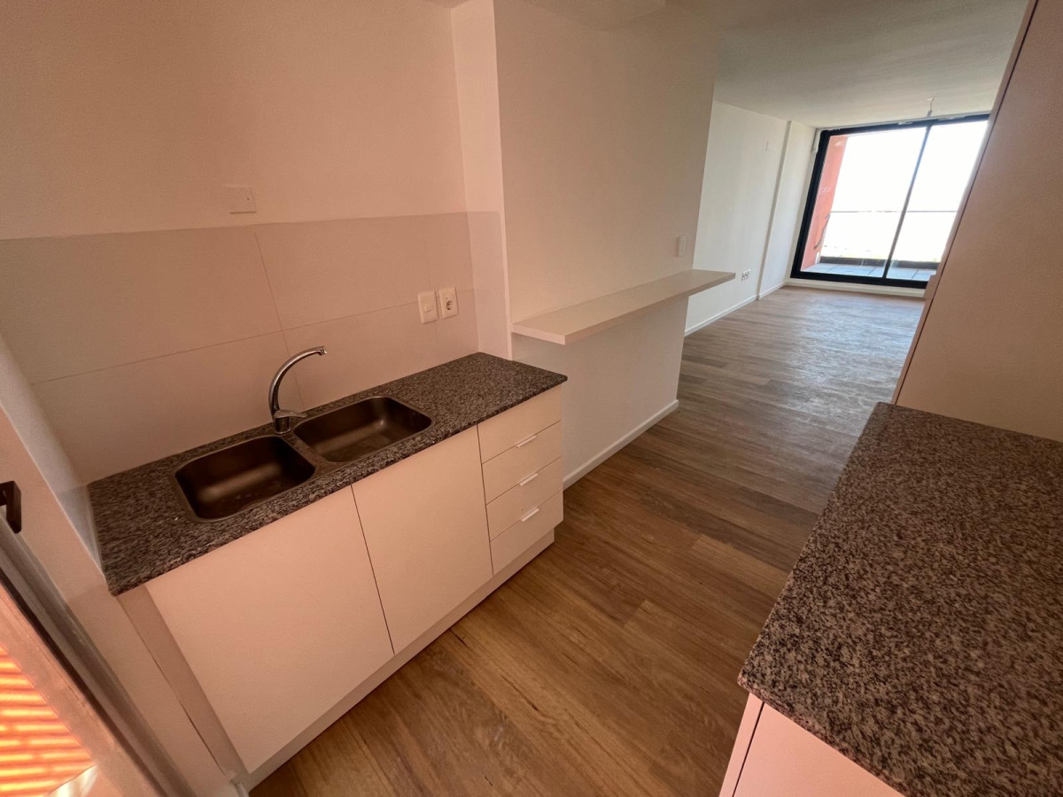 Apartamento ID.6571 - Venta Apartamento A Estrenar Centro 2 Dormitorios Terraza