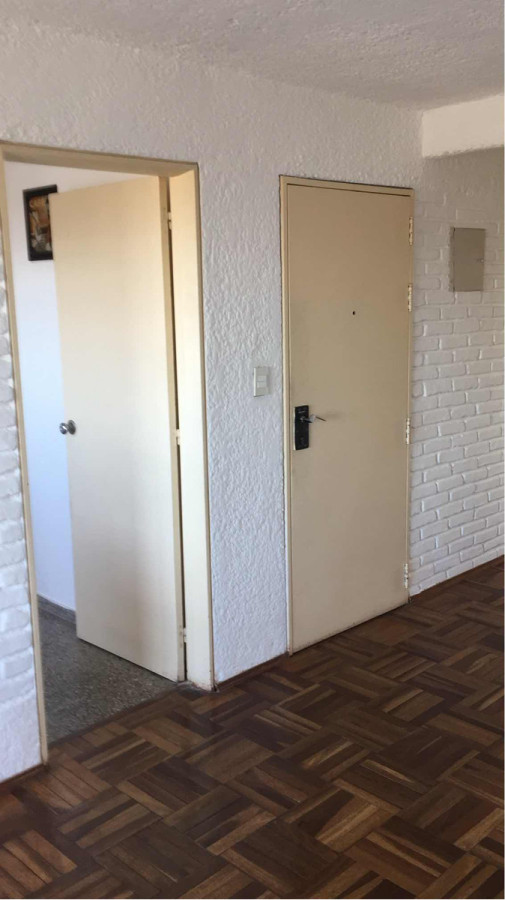 Apartamento ID.6396 - Se Vende Apartamento de 2 Dormitorios en Buceo. Excelentes Vistas