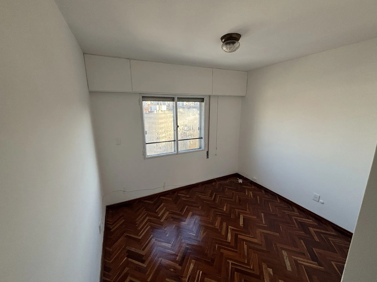 Apartamento ID.12578 - Alquiler Apartamento 3 Dormitorios Balcón Garaje Parque Rodó