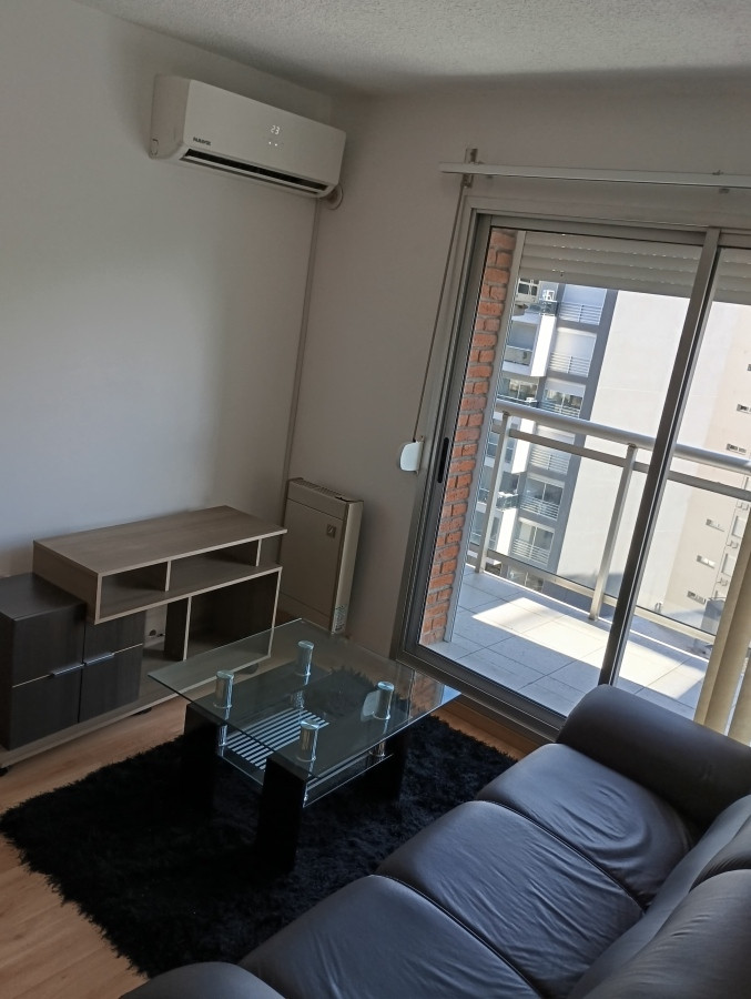 Apartamento ID.5806 - Alquiler Apartamento Tres Cruces 1 Dormitorio Amueblado