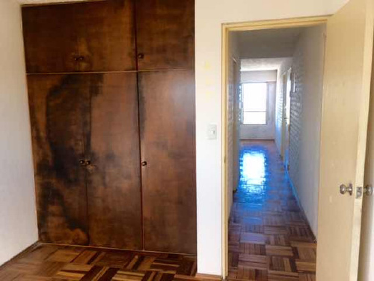 Apartamento ID.6396 - Se Vende Apartamento de 2 Dormitorios en Buceo. Excelentes Vistas