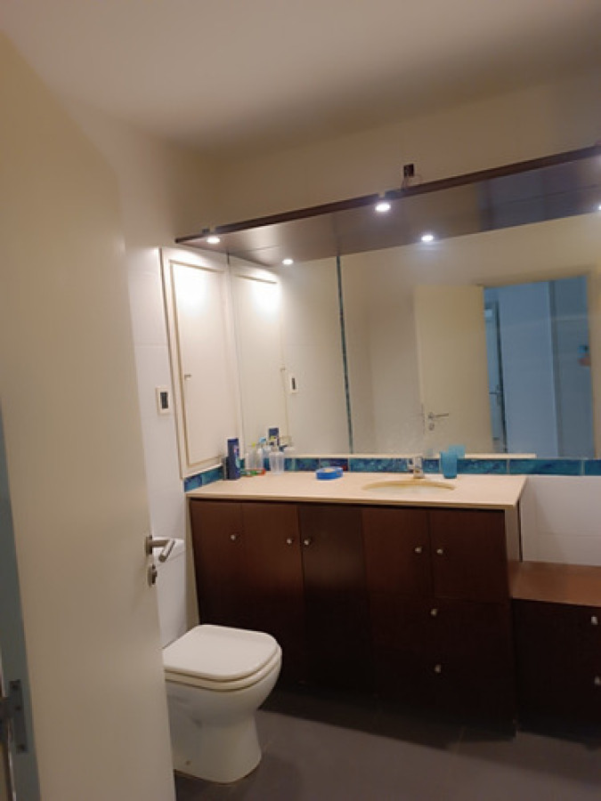 Apartamento ID.9188 - Venta De Excelente Apto 4 Dormitorios Garaje Punta Carretas