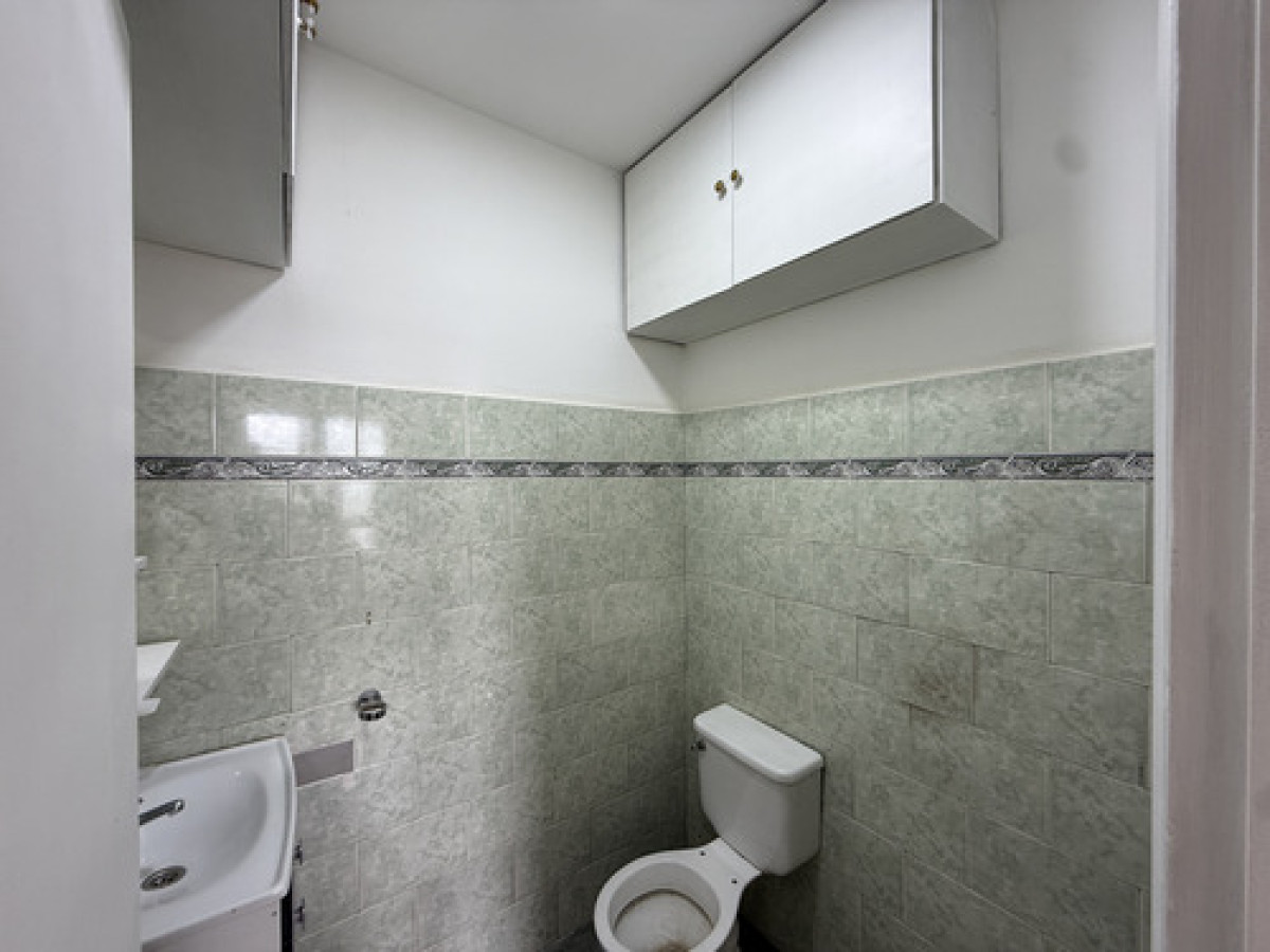 Apartamento ID.11511 - Alquiler Hermoso Apartamento 2 Dormitorios y Servicio 2 Baños, En Reducto