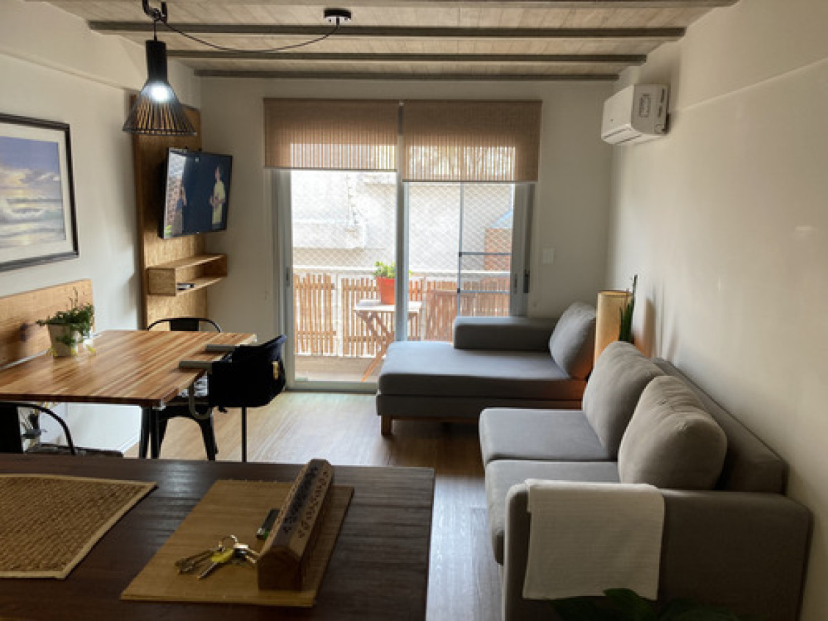 Apartamento ID.11705 - VENTA APARTAMENTO EN LA BLANQUEADA 2 DORMITORIOS CON RENTA