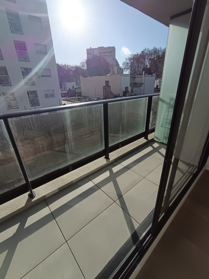 Apartamento ID.10856 - Alquiler Amplio Monoambiente A Estrenar Opción Garaje Cordón