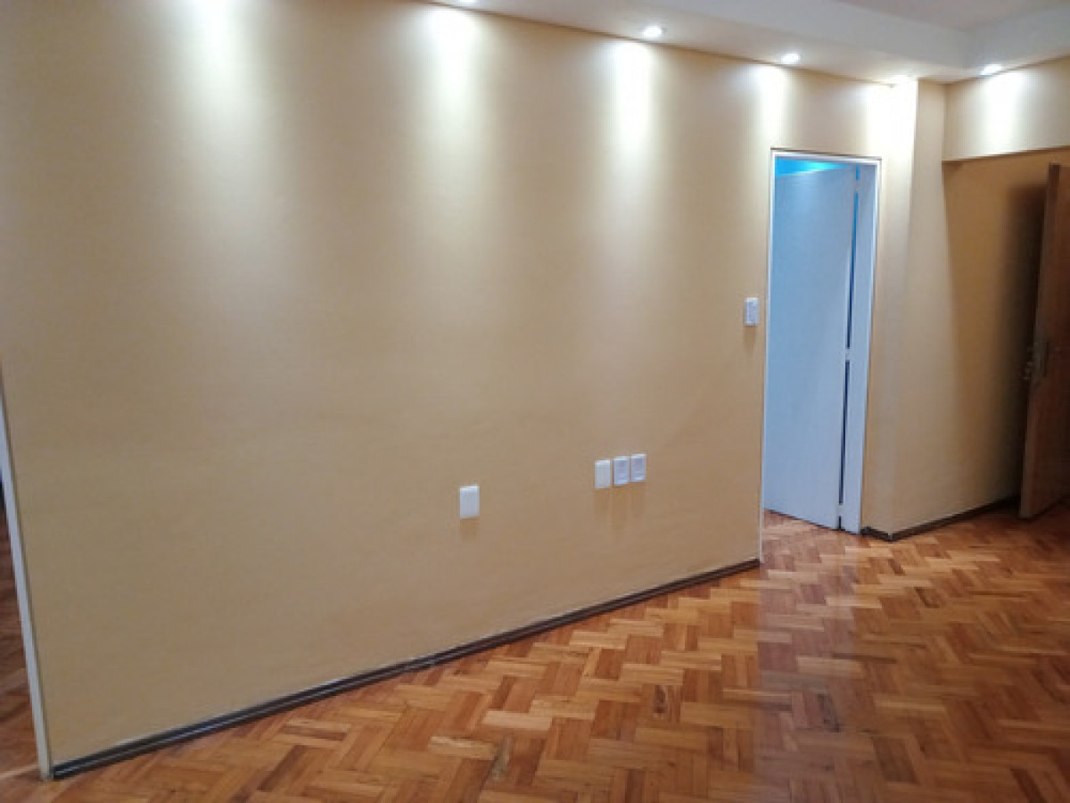 Apartamento ID.11387 - Apartamento en Venta 4 dormitorios y calefacción 