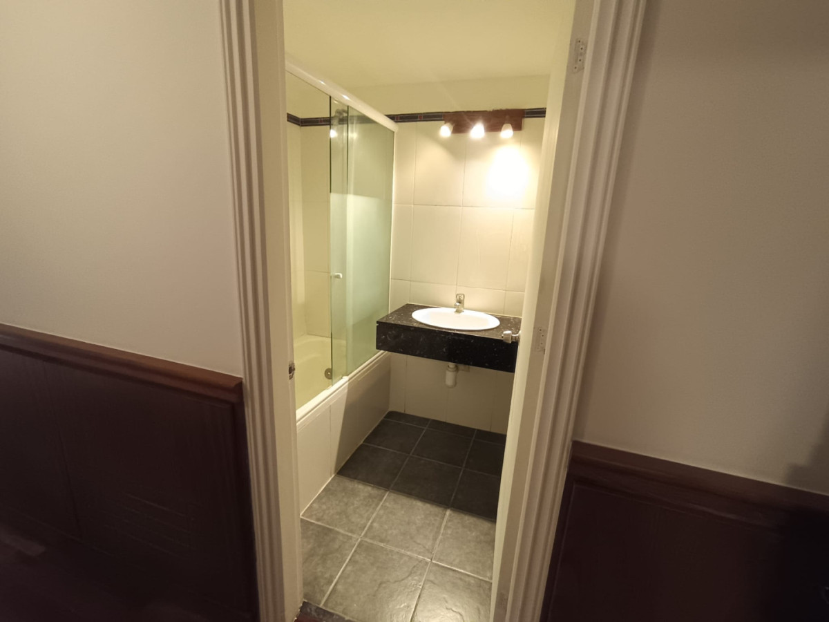 Apartamento ID.12918 - Se Vende O Alquila Monoambiente Reacondicionado Pleno Centro