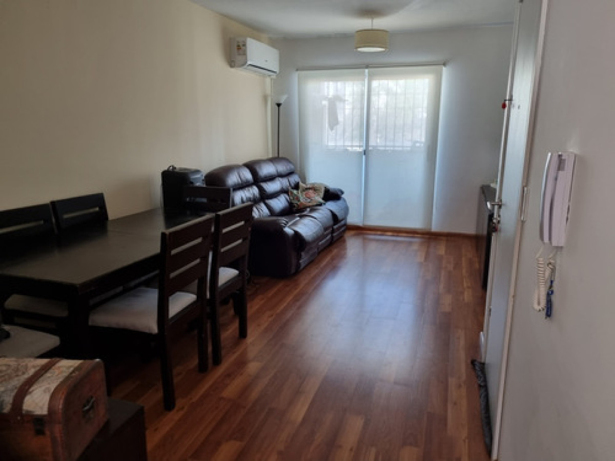 Apartamento ID.4368 - Venta Apartamento 2 Dormitorios Tres Cruces Excelente Estado
