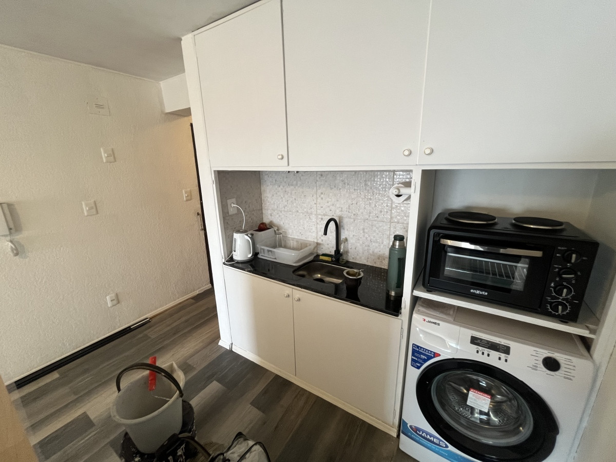 Apartamento ID.4409 - IMPERDIBLE MONOAMBIENTE EN CORDÓN TOTALMENETE AMUEBLADO!