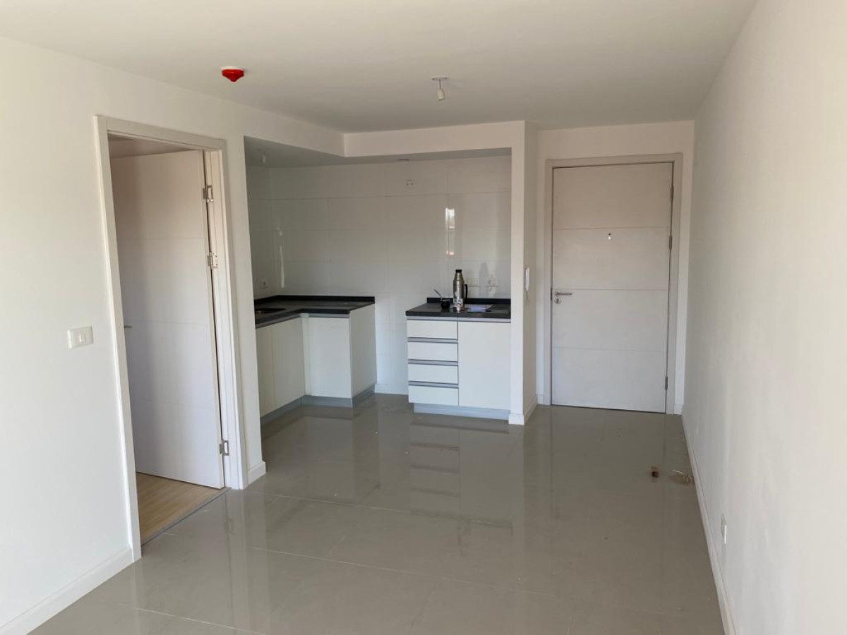 Apartamento ID.4535 - Apto En Venta 1 Dormitorio Balcón Garaje En Prado Impecable