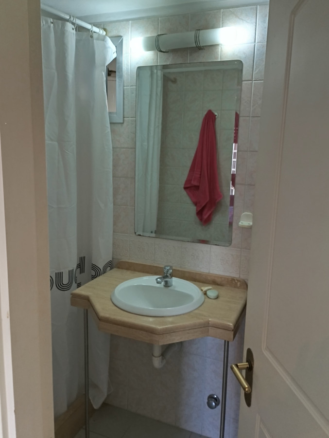 Apartamento ID.5806 - Alquiler Apartamento Tres Cruces 1 Dormitorio Amueblado