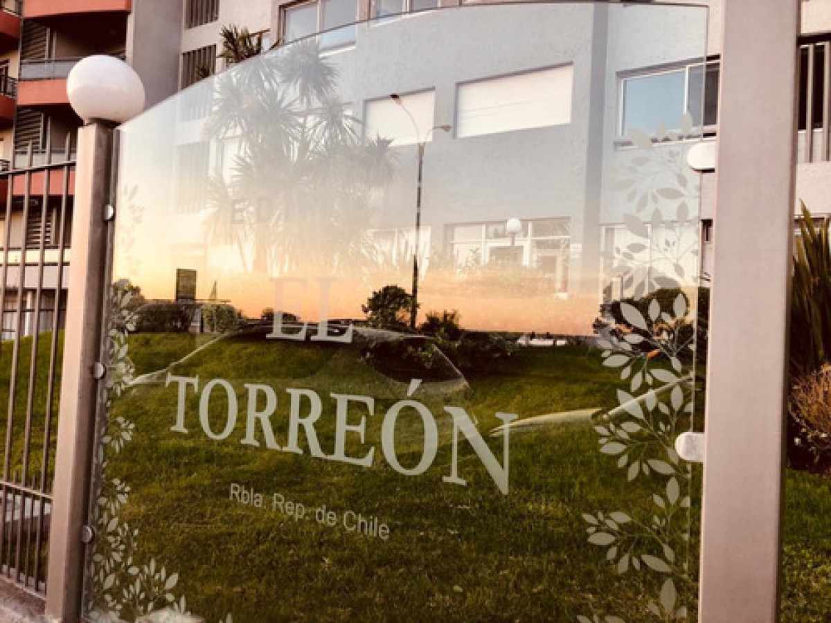 Apartamento ID.4709 - Hermoso Apartamento Vista Playa Malvin