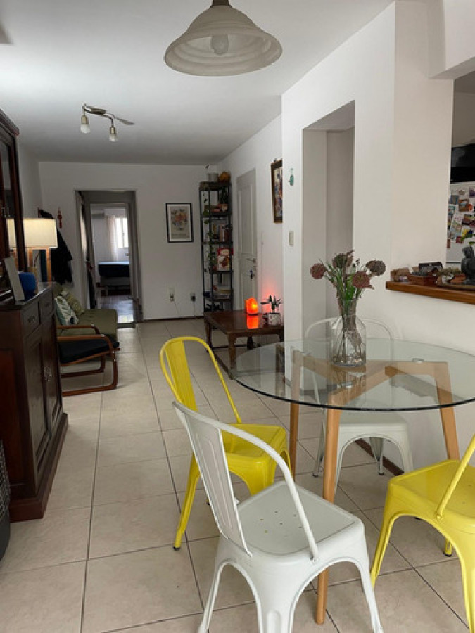Apartamento ID.10411 - VENTA APARTAMENTO EN BUCEO 2 DORMIORIOS Y BALCÓN!