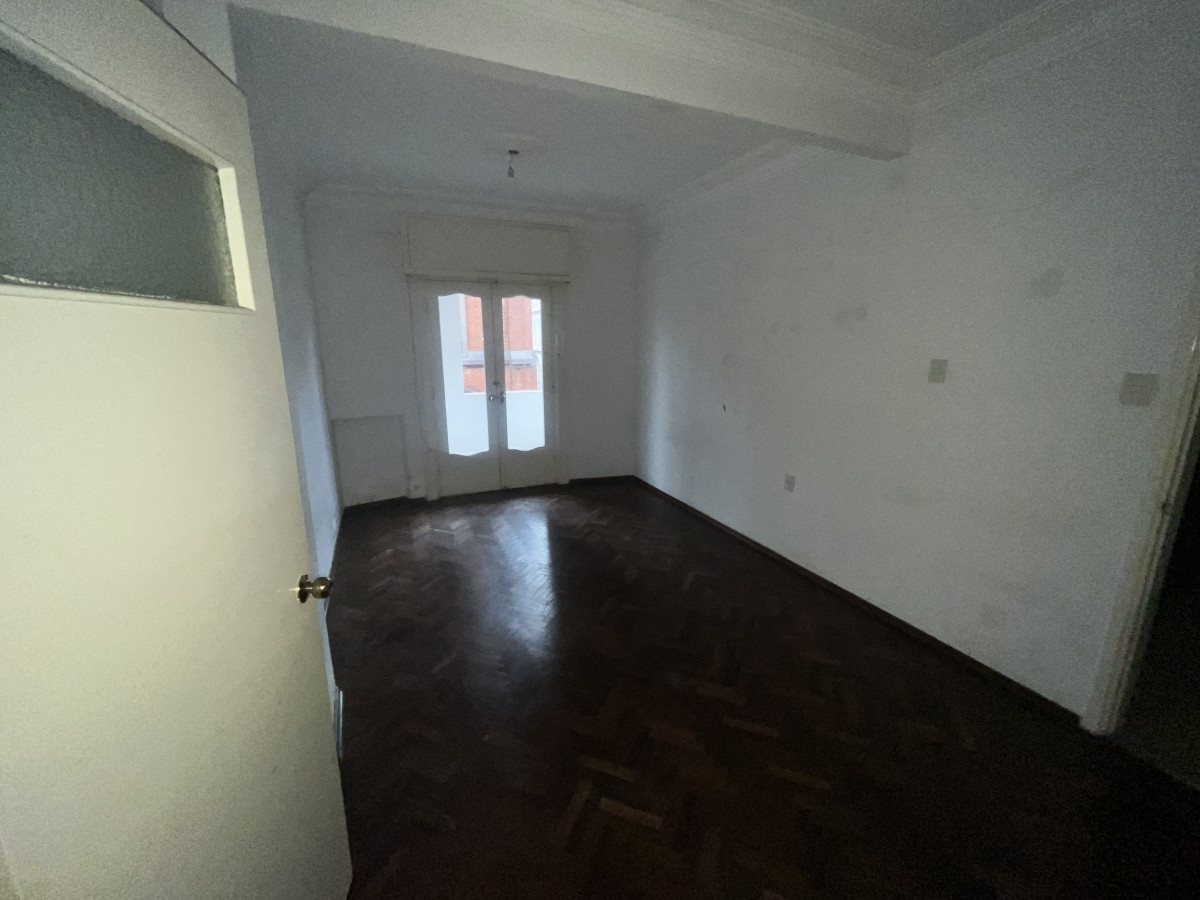 Apartamento ID.5152 - Alquiler Apartamento 2 Balcones 3 Dormitorios En Cordón
