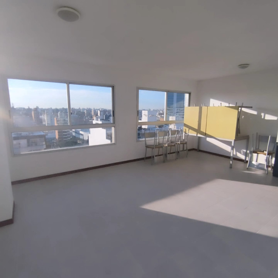 Apartamento ID.4014 - Alquiler Monoambiente Con Patio En Pocitos Nuevo Luminoso
