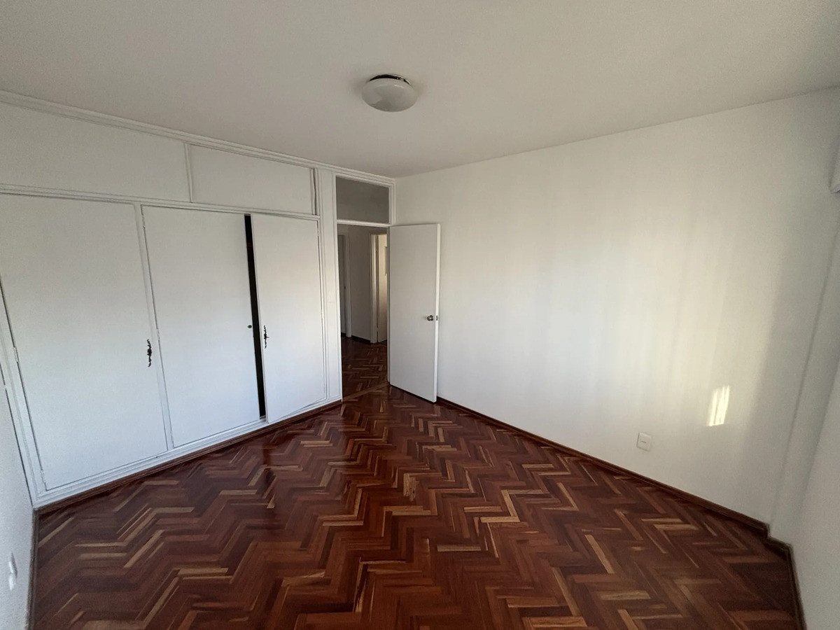 Apartamento ID.12578 - Alquiler Apartamento 3 Dormitorios Balcón Garaje Parque Rodó