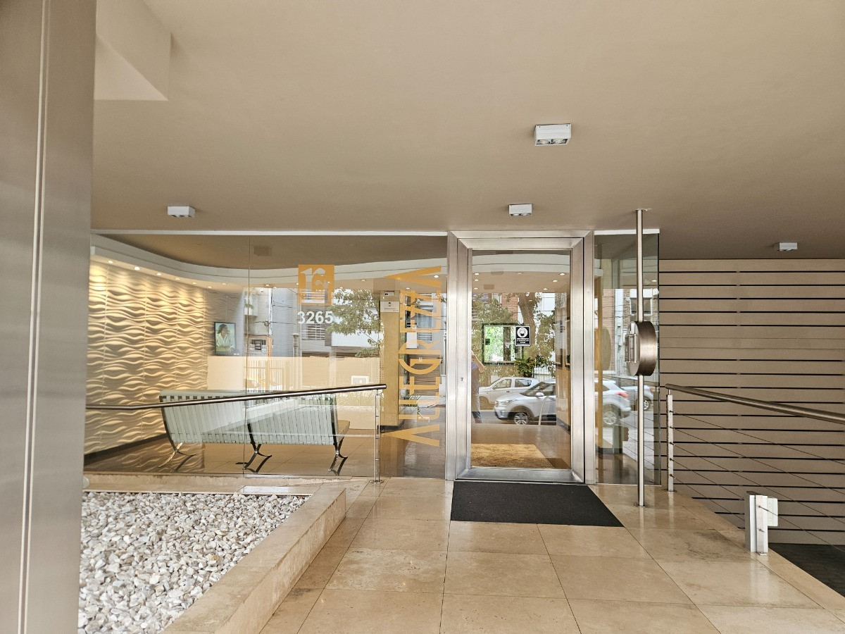 Apartamento ID.8575 - Alquiler Monoambiente En Pleno Pocitos A Pasos De La Rambla