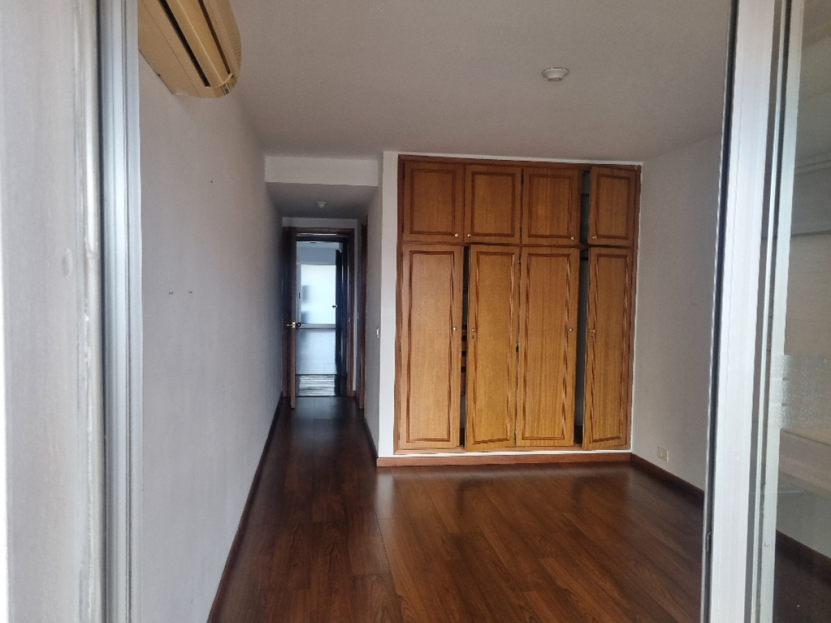 Apartamento ID.4980 - Apto Espectacular 3 Dormitorios 2 Cocheras Parrillero Buceo