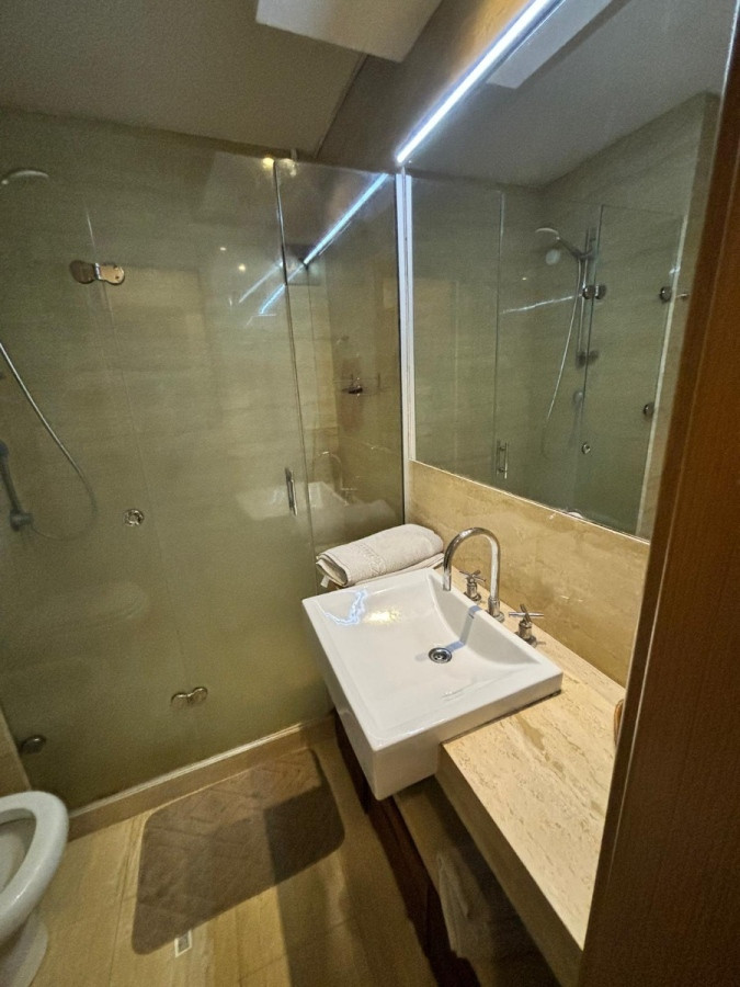 Apartamento ID.4982 - Hermoso Apartamento Amoblado Impecable 1 Cuadra De La Rambla