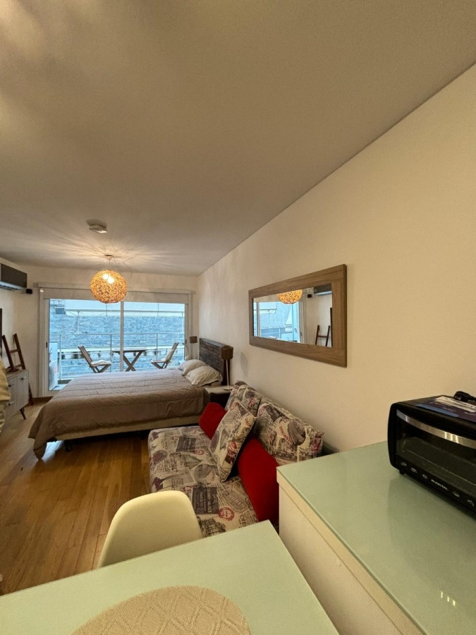 Apartamento ID.4982 - Hermoso Apartamento Amoblado Impecable 1 Cuadra De La Rambla