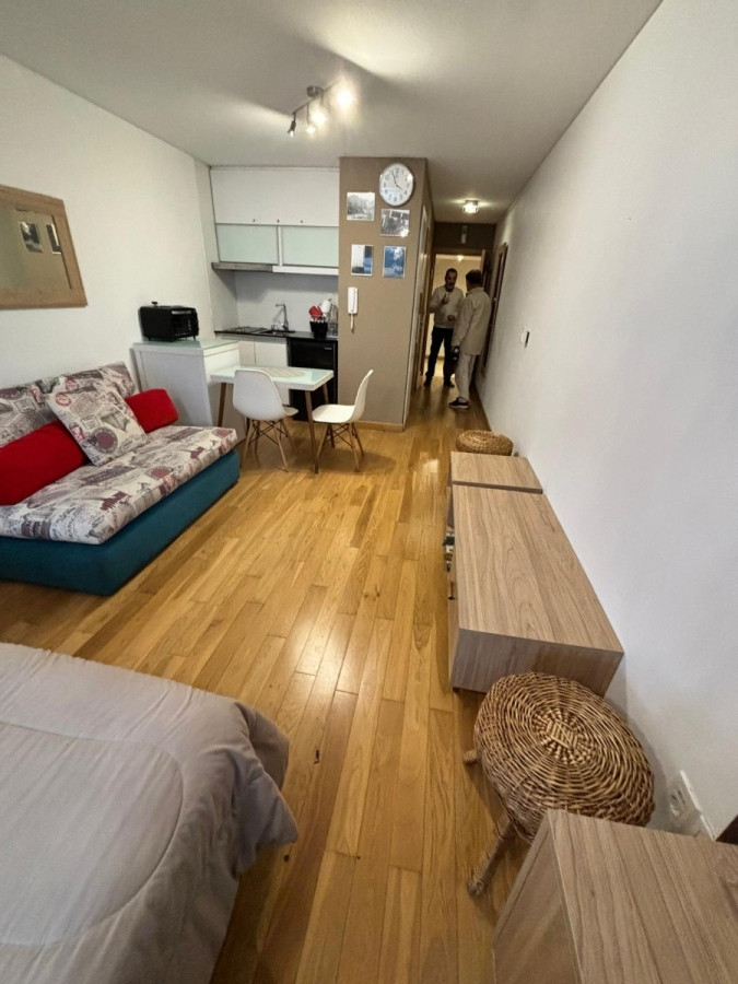 Apartamento ID.4982 - Hermoso Apartamento Amoblado Impecable 1 Cuadra De La Rambla