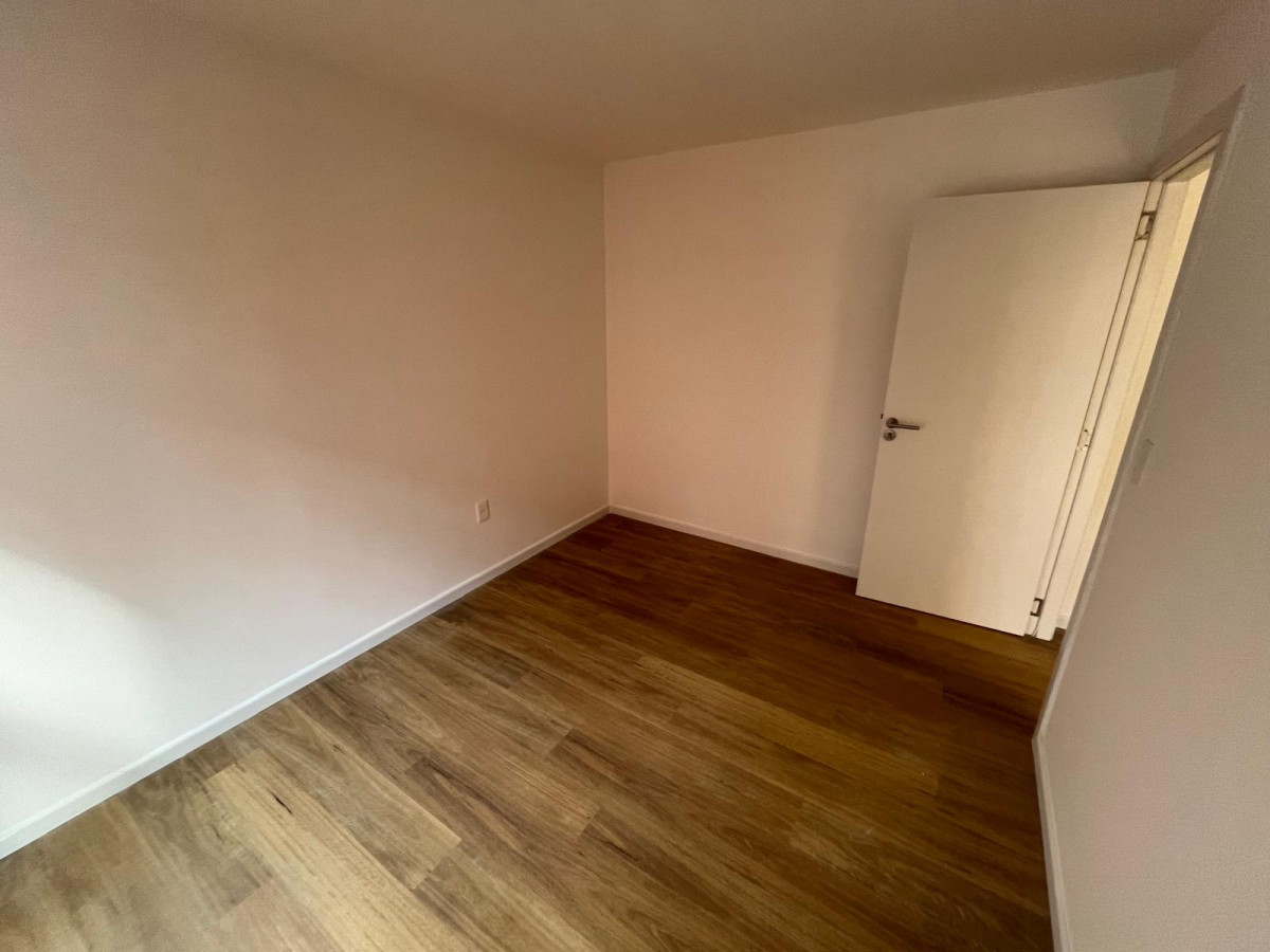 Apartamento ID.6571 - Venta Apartamento A Estrenar Centro 2 Dormitorios Terraza
