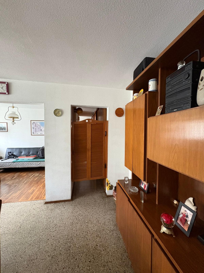 Apartamento ID.10389 - VENTA APARTAMENTO EUSKALERRIA 70 4 DORMITORIOS Y COCHERA