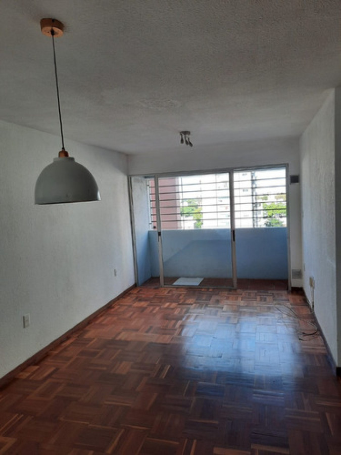Apartamento ID.4237 - Alquiler Imperdible apartamento en Tres Cruces 2 Dormitorios 2 Baños!!