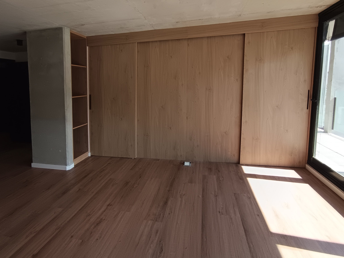 Apartamento ID.13150 - Alquiler Apartamento A Estrenar 2 Dormitorios Balcón Al Frente En Centro