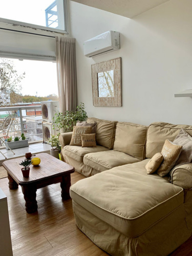 Apartamento ID.11282 - Alquiler Apartamento-loft Amueblado 1 Dormitorio Cochera En Cordón