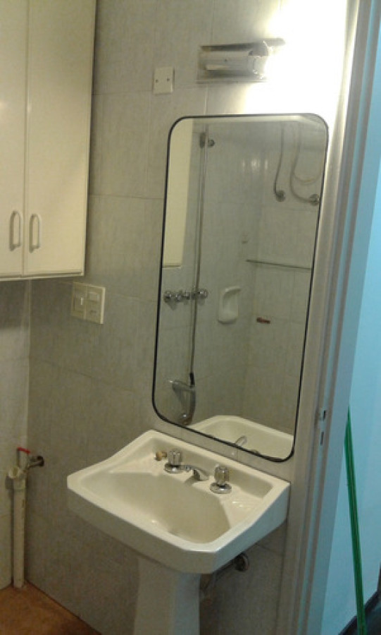 Apartamento ID.11392 - Dueño Alquila - Excelente Apartamento 2 Dormitorios, Muy Comodo Y Seguro. Muy Iluminado Y Ventilado.