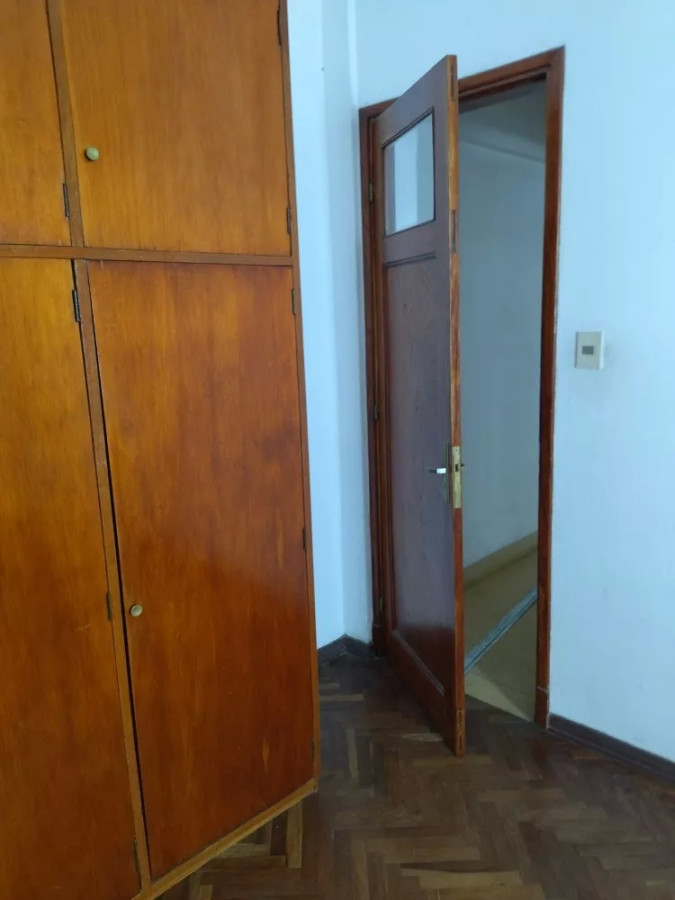 Apartamento ID.4514 - Apto Céntrico Cómodo 2 Dormitorios Ambiente Muy Tranquilo