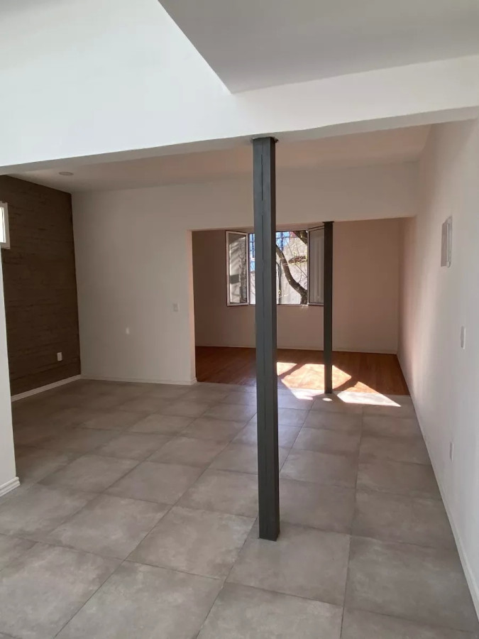 Apartamento ID.3660 - Alquiler Apartamento Tipo Loft 1 Dormitorio Pocitos Sin Gastos Comunes
