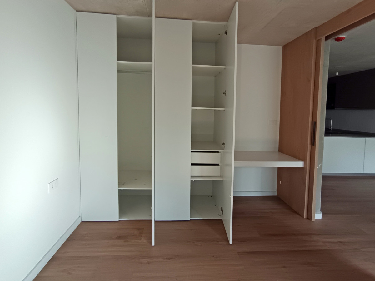 Apartamento ID.13151 - Alquiler Apartamento A Estrenar 1 Dormitorio Balcón Al Frente En Centro