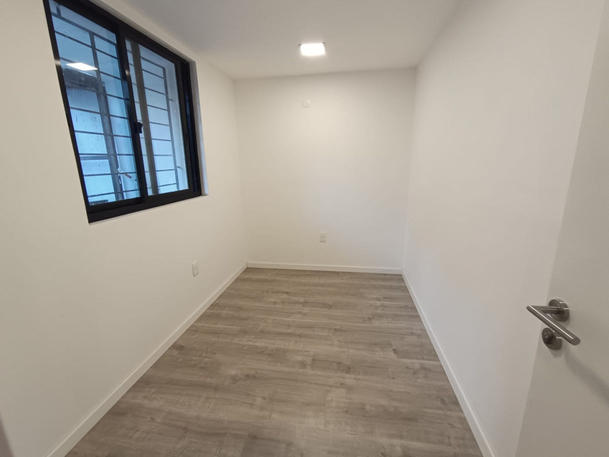 Apartamento ID.10815 - Venta Totalmente Reformado 2 Dormitorios Sin Gastos Aguada