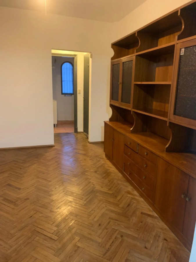 Apartamento ID.13000 - Apartamento En Alquiler Semi Amueblado 1 Dormitorio Zona Cordón