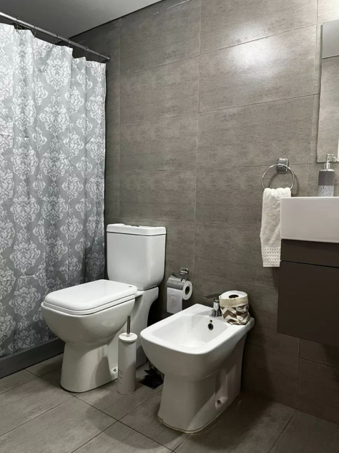 Apartamento ID.11292 - ALQUILER APARTAMENTO EN TRES CRUCES 2 DORMITORIOS GARAJE Y TERRAZA PARRILLERO