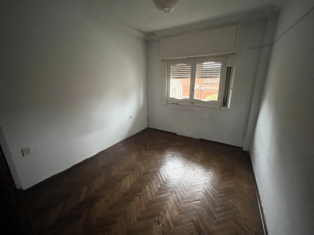 Apartamento ID.5808 - Apartamento 3 Dormitorios y 2 Baños En Cordón 2 Balcones