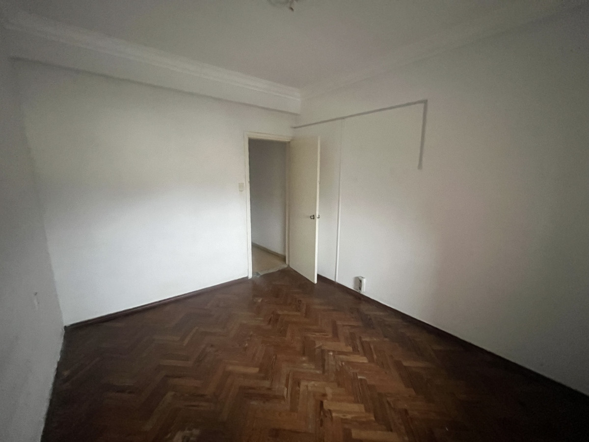 Apartamento ID.5808 - Apartamento 3 Dormitorios y 2 Baños En Cordón 2 Balcones