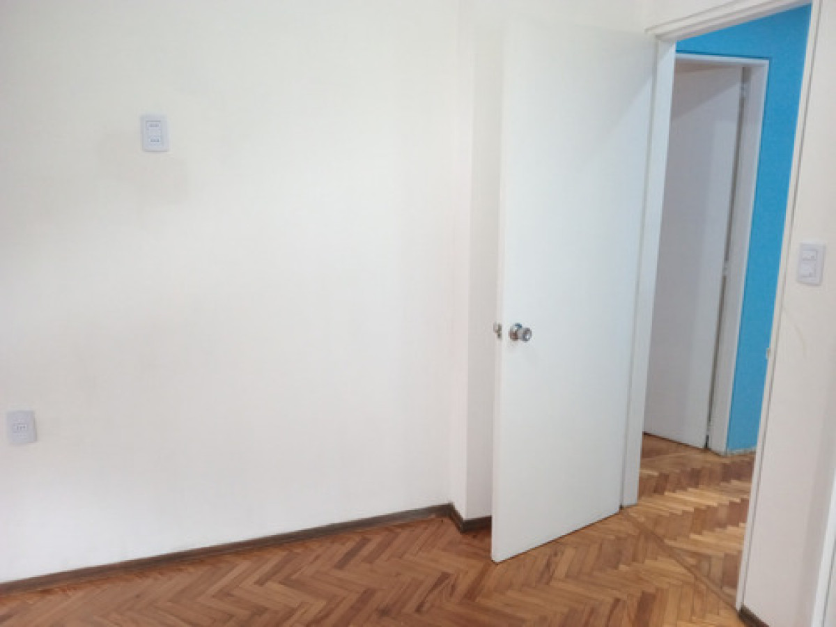 Apartamento ID.11387 - Apartamento en Venta 4 dormitorios y calefacción 