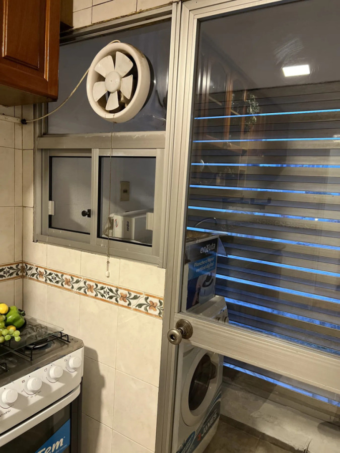 Apartamento ID.12938 - Alquiler Apartamento Semi Amoblado 3 Dormitorios 2 Baños Amplio Y Luminoso En Centro