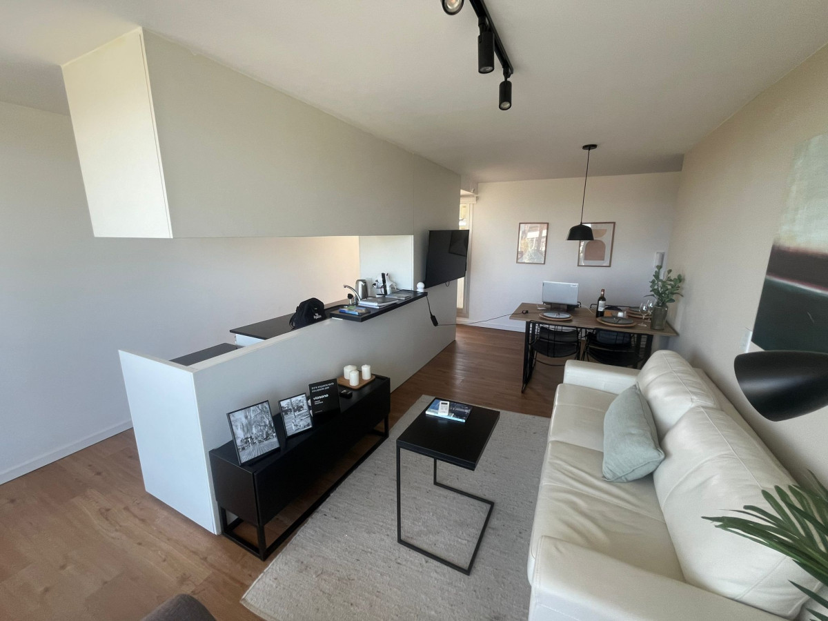Apartamento ID.6605 - Venta Apartamento A Nuevo 2 Dormitorios Terraza Centro