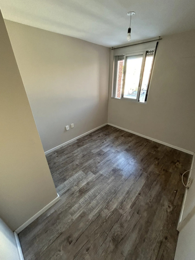 Apartamento ID.12571 - Alquiler Apartamento 2 Dormitorios Con Cochera La Blanqueada