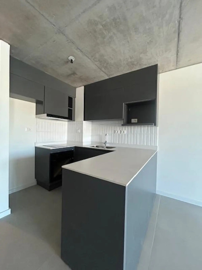 Apartamento ID.10834 - Hermoso Apartamento De 1 Dorm Con Cochera